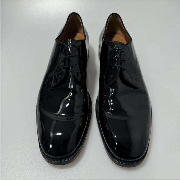 Christian Louboutin Chambeliss Derby Shoes
Patent Leather Black - Picture 1 of 7